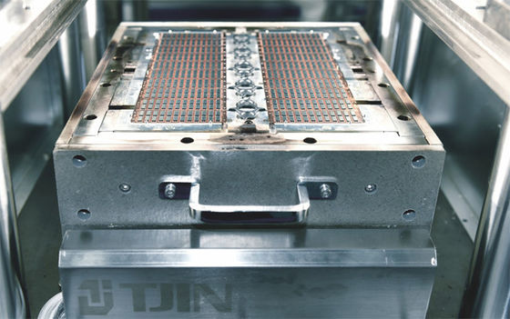 Hệ thống khuôn tự động Máy chế tạo chip bán dẫn hiệu suất cao