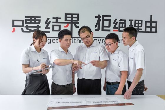 Máy đúc chip hiệu quả trong hệ thống sản xuất bán dẫn