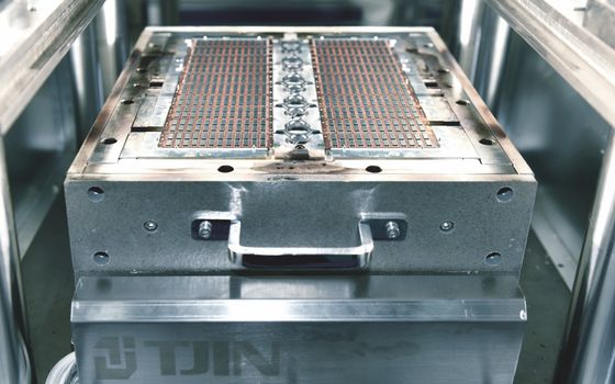 Máy đúc bán dẫn tiêm đơn hoàn toàn tự động